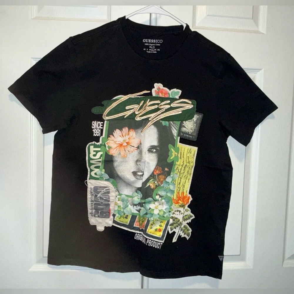 Guess Black T-Shirt with Artistic Graphic - Picture 2 of 5